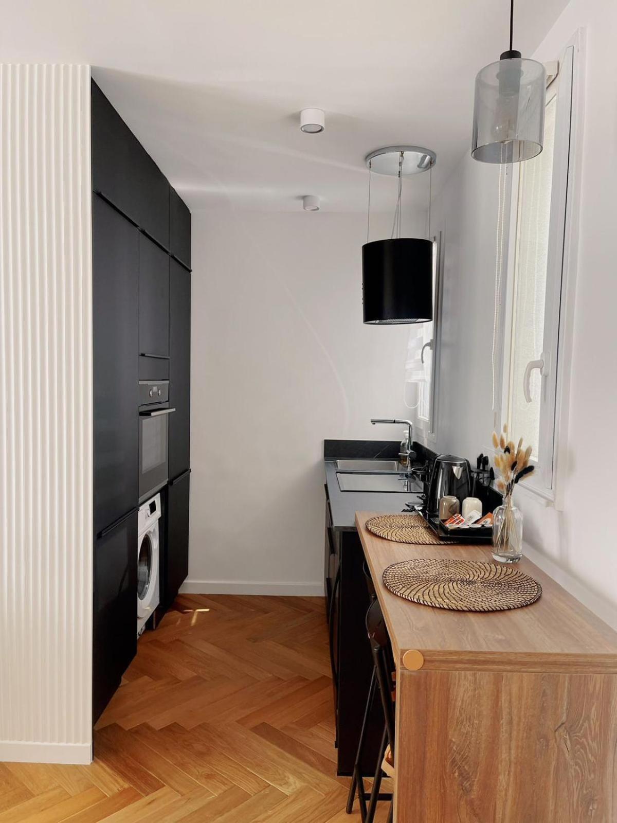 Appartement Exclusive Flat By Luxuio - Nearby Eiffel Tower à Paris Extérieur photo